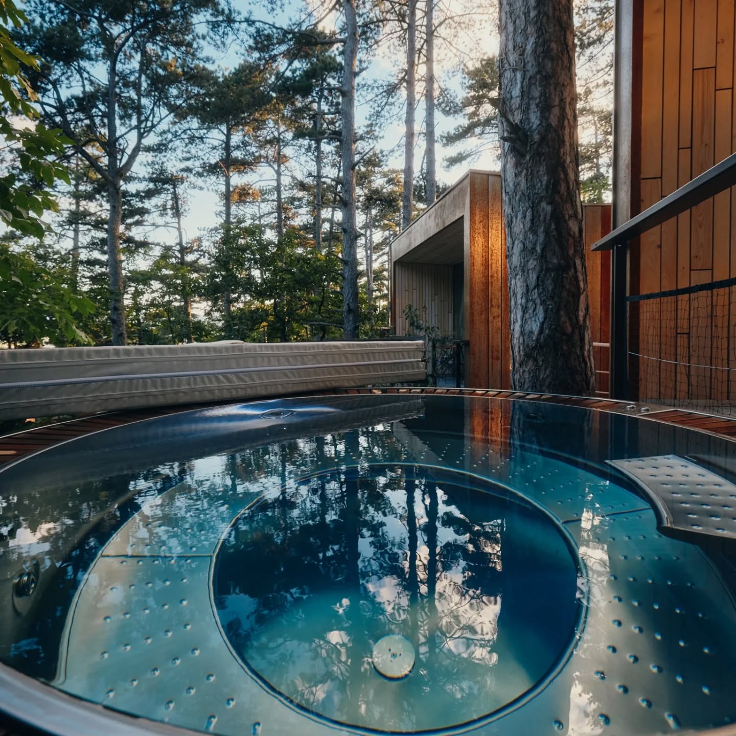 LUXORIA — Spa inox · Contact